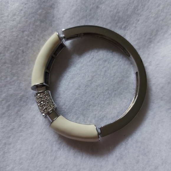 Lia sophia cuff ivory bracelet with diamond accent - Picture 2 of 4